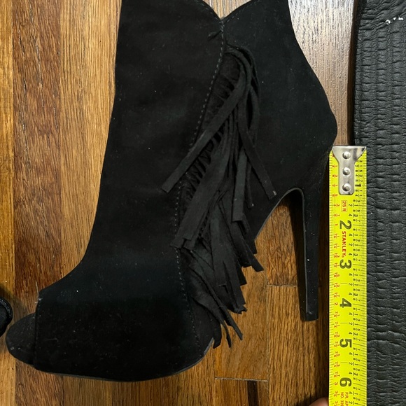 NWT Fringe Peep-toe Booties - Picture 11 of 11
